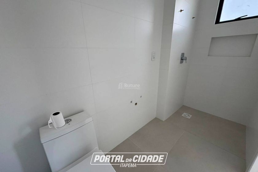 Apartamento &agrave; venda - Meia Praia