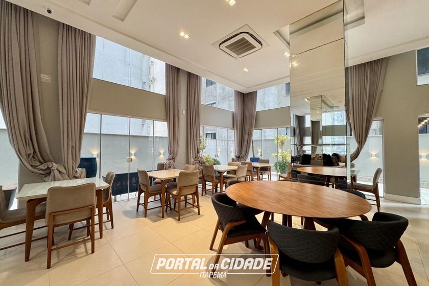 Apartamento &agrave; venda - 138m&sup2; - Centro