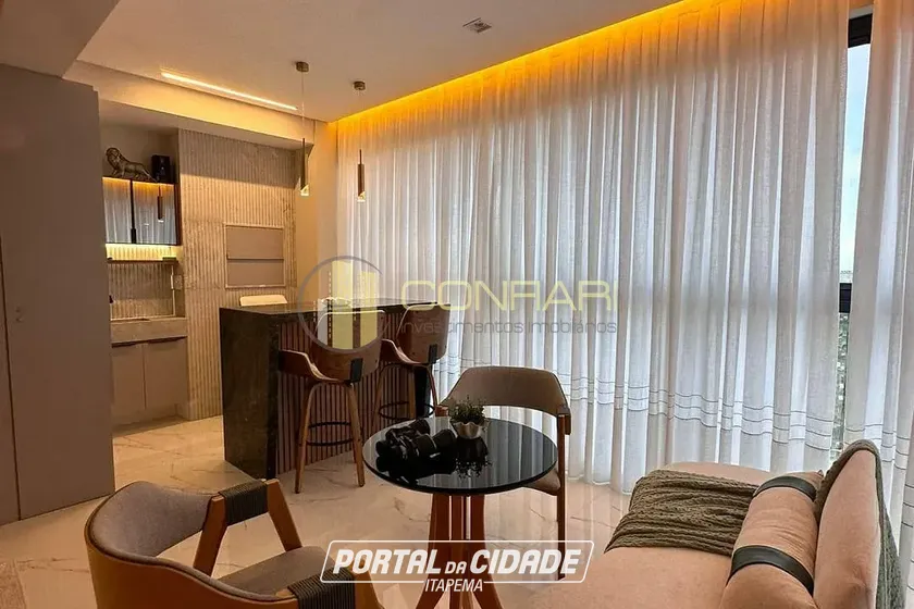 Apartamento &agrave; venda - 140m&sup2; - Centro