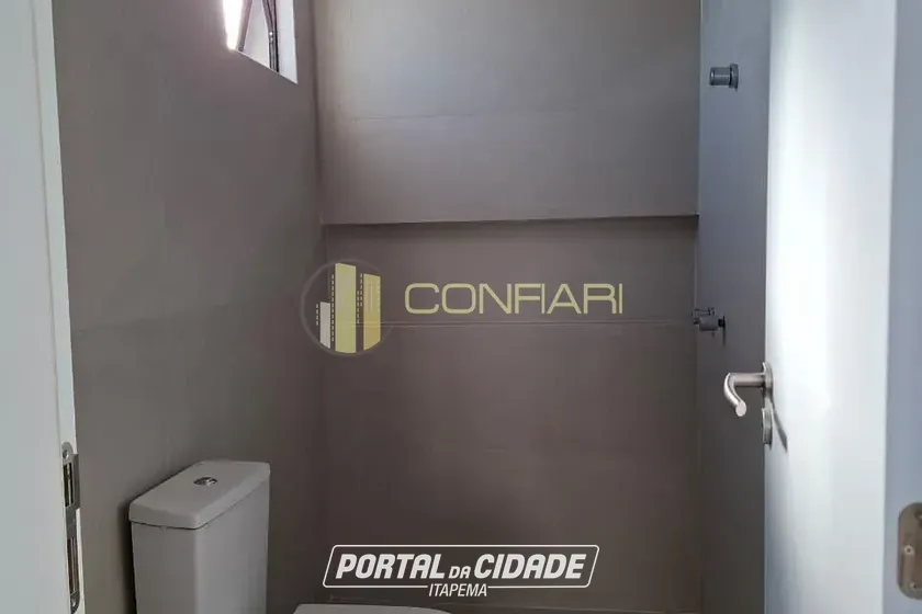 Apartamento &agrave; venda - 124m&sup2; - MEIA PRAIA