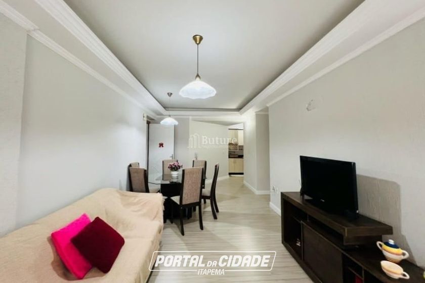 Apartamento &agrave; venda - 110m&sup2; - Meia Praia