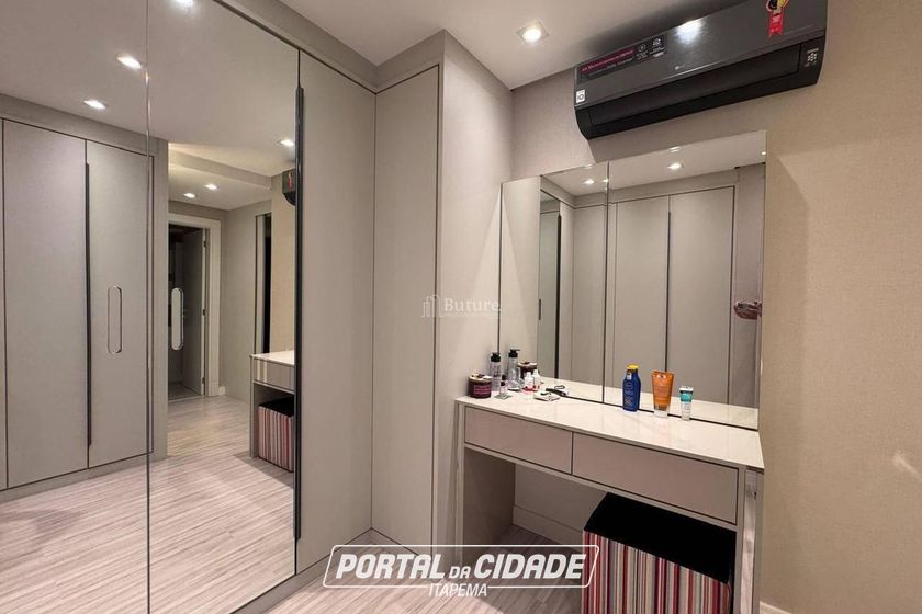 Apartamento &agrave; venda - Meia Praia