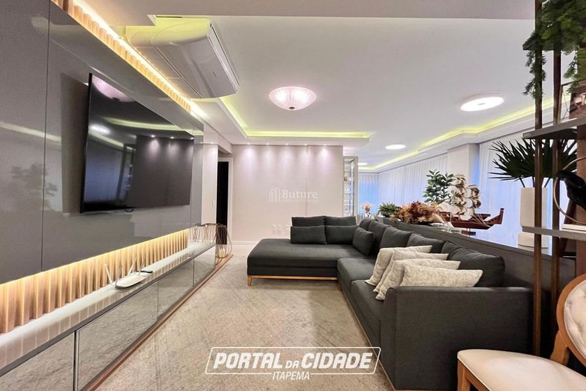 Apartamento &agrave; venda - 320m&sup2; - Meia Praia