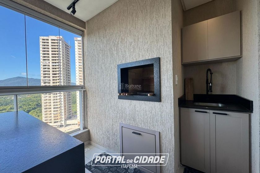Apartamento &agrave; venda - 85m&sup2; - Meia Praia