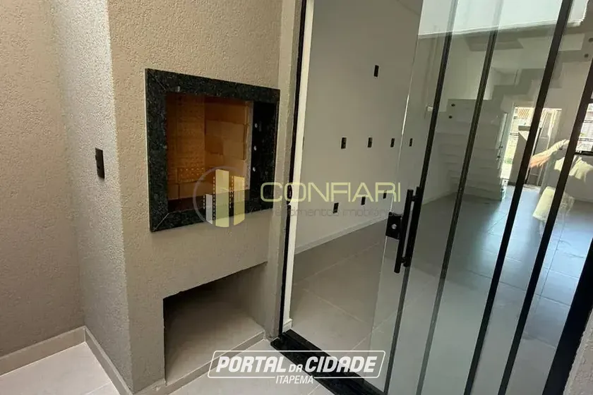 Sobrado &agrave; venda - 92m&sup2; - bombas