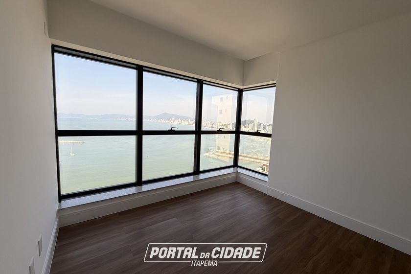 Apartamento &agrave; venda - 178m&sup2; - Centro