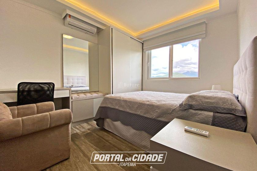 Casa &agrave; venda - 200m&sup2; - Canto da Praia