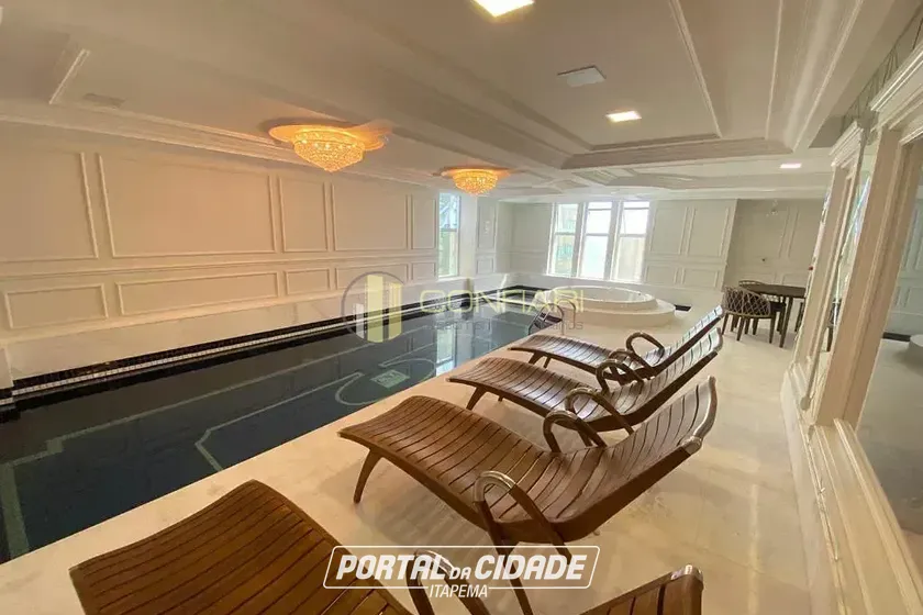 Apartamento &agrave; venda - 185m&sup2; - MEIA Praia