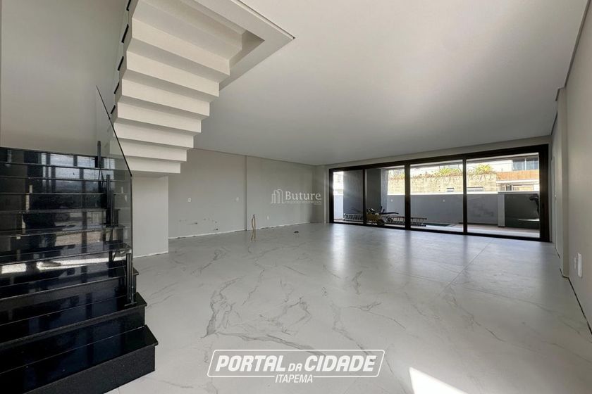 Casa &agrave; venda - 354m&sup2; - 