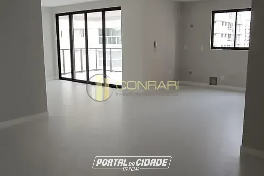 Apartamento &agrave; venda - 135m&sup2; - Centro