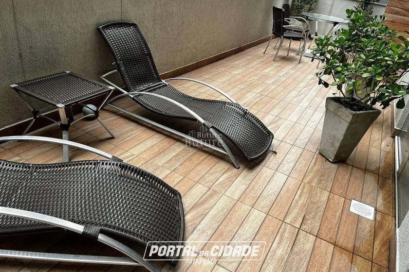 Apartamento &agrave; venda - Meia Praia