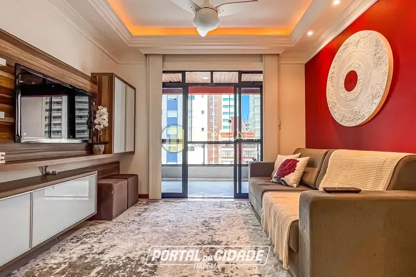 Apartamento &agrave; venda - 110m&sup2; - Meia Praia