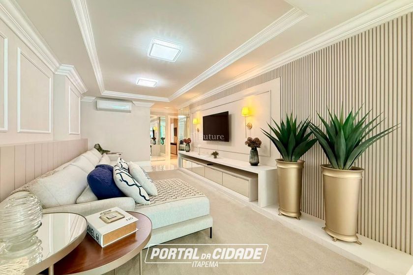 Apartamento &agrave; venda - 180m&sup2; - Meia Praia