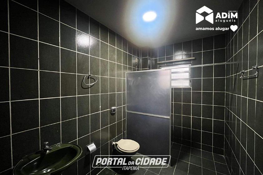 Casa para alugar - 211m&sup2; - Centro