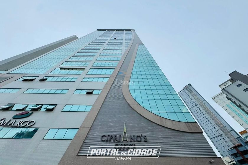 Sala Comercial &agrave; venda - 56m&sup2; - Meia Praia