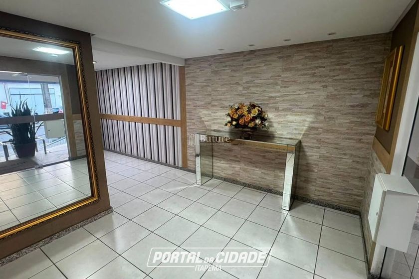 Apartamento &agrave; venda - Meia Praia