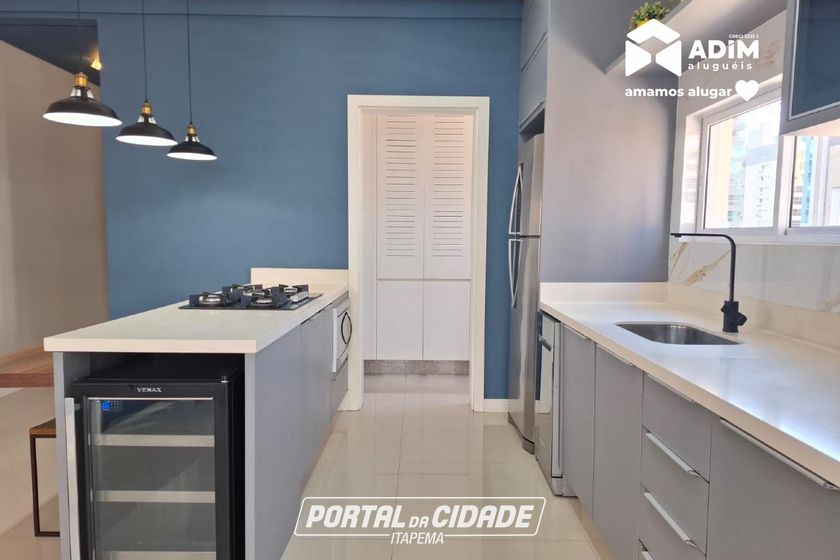 Apartamento para alugar - 125m&sup2; - Meia Praia