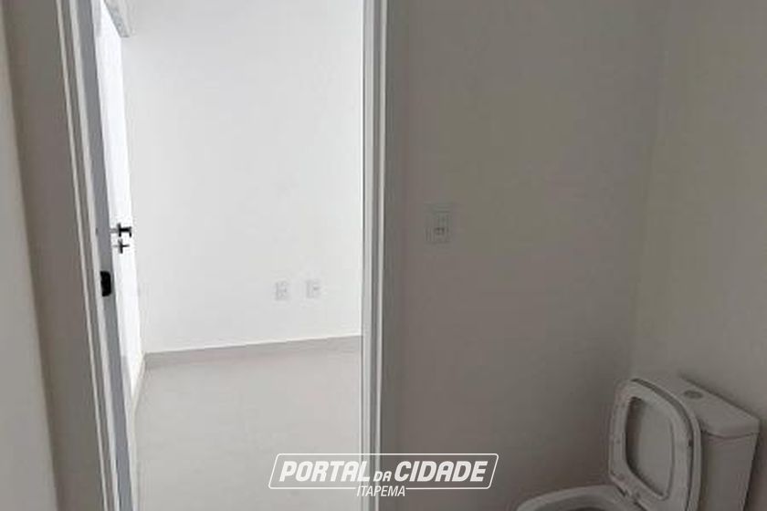 Sal&atilde;o Comercial para alugar - 65m&sup2; - Centro