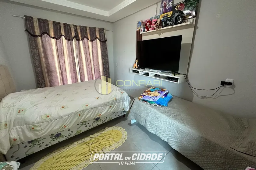 Casa &agrave; venda - 244m&sup2; - Ribanceira do Sul