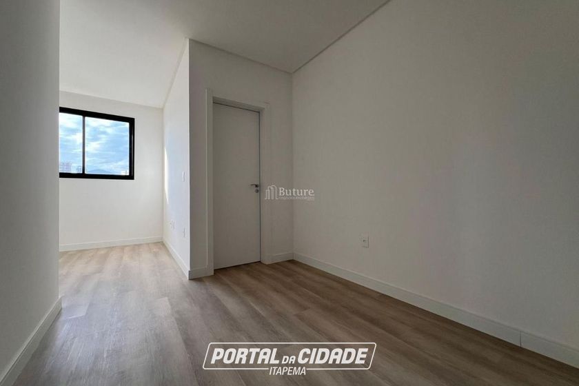 Apartamento &agrave; venda - 117m&sup2; - Centro