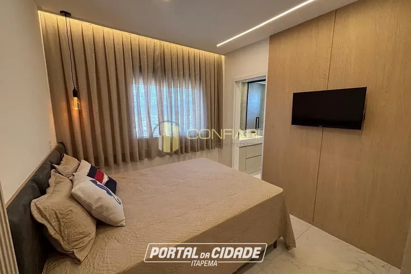 Apartamento &agrave; venda - 112m&sup2; - Meia Praia