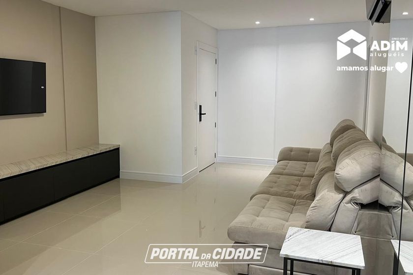 Apartamento para alugar - 121m&sup2; - Meia Praia