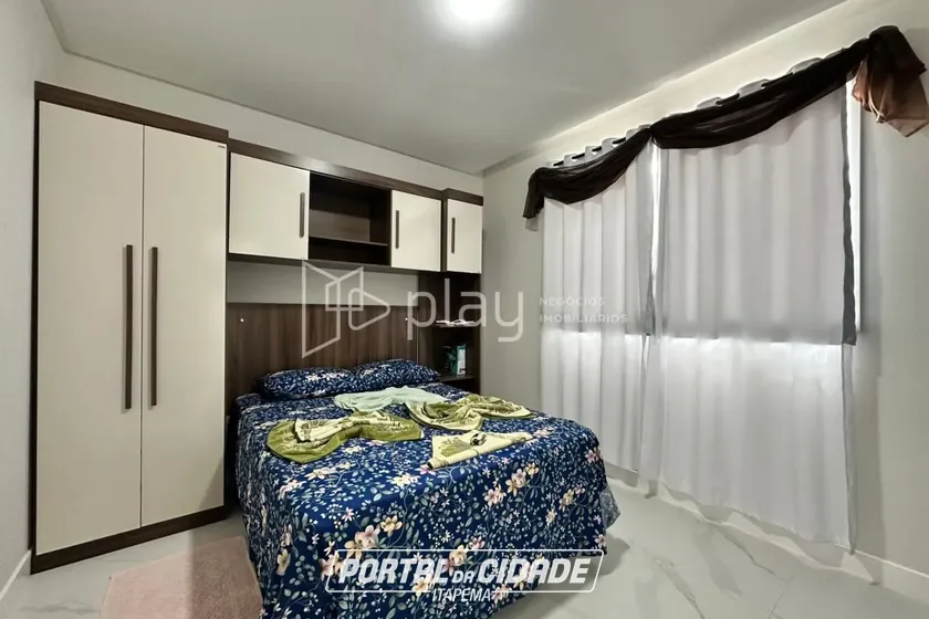 Apartamento &agrave; venda - 86m&sup2; - Meia Praia