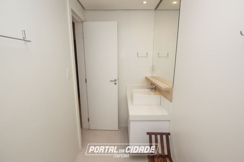 Apartamento para alugar - 125m&sup2; - Centro
