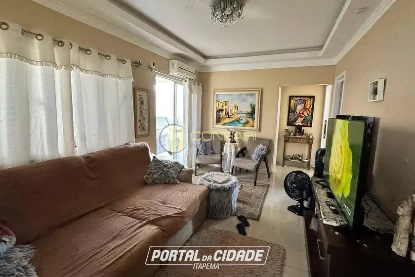 Casa &agrave; venda - 250m&sup2; - Casa Branca