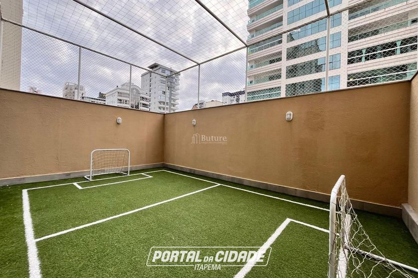 Apartamento &agrave; venda - 125m&sup2; - Meia Praia