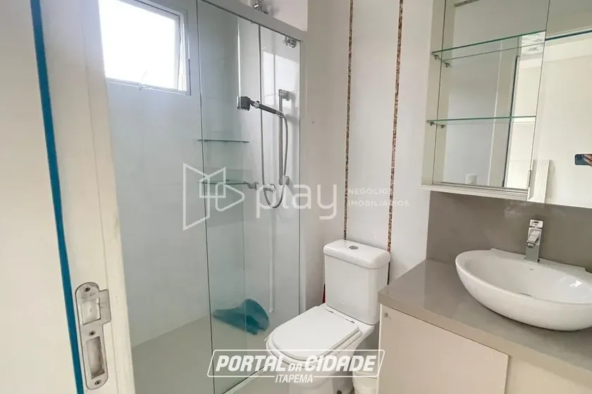 Apartamento &agrave; venda - 185m&sup2; - Meia Praia