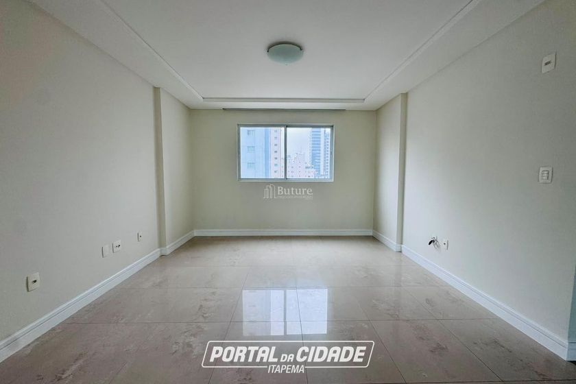 Apartamento &agrave; venda - 122m&sup2; - Centro