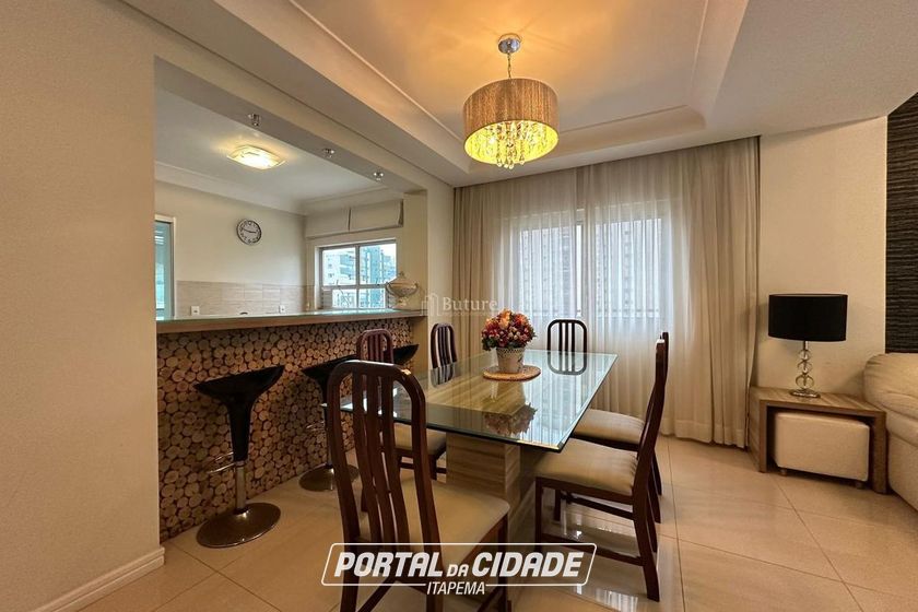 Apartamento &agrave; venda - 120m&sup2; - Centro