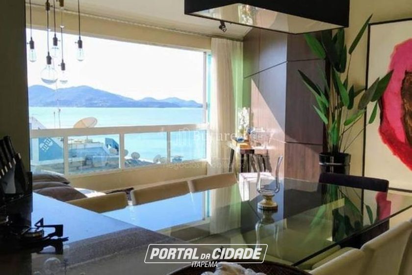 Apartamento &agrave; venda - Meia Praia
