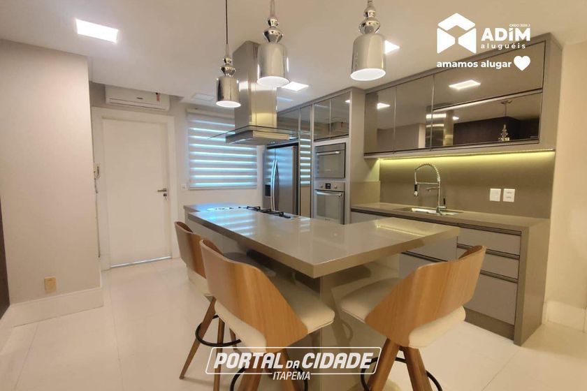 Apartamento para alugar - 138m&sup2; - Centro