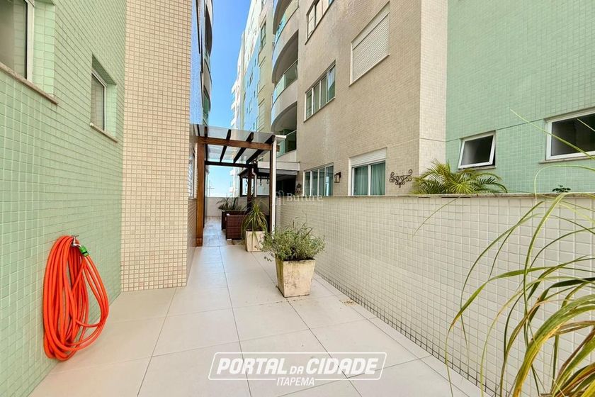 Apartamento &agrave; venda - 161m&sup2; - Centro