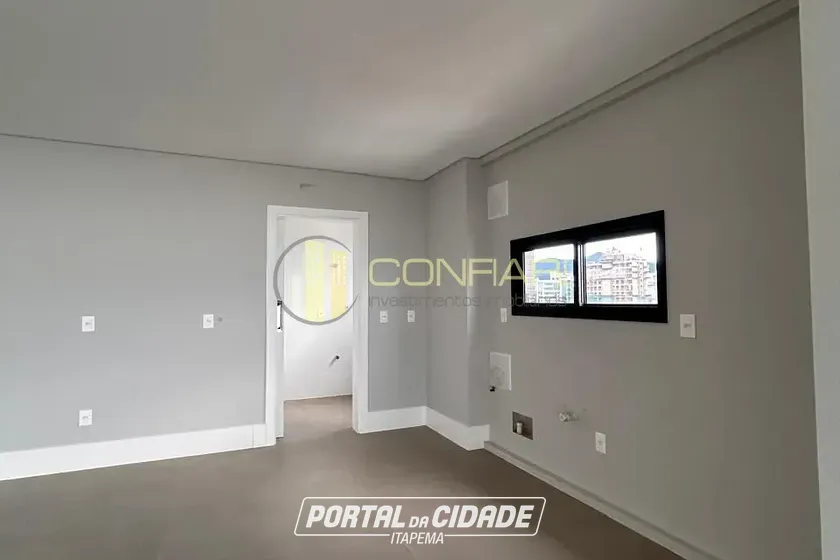 Apartamento &agrave; venda - 198m&sup2; - meia praia