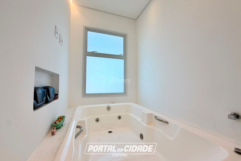 Apartamento &agrave; venda - 160m&sup2; - Centro
