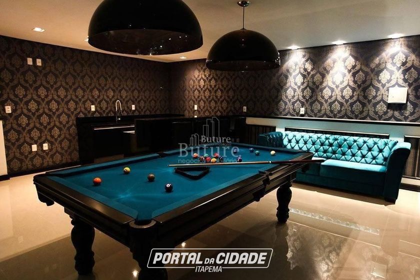 Apartamento &agrave; venda - 340m&sup2; - Meia Praia