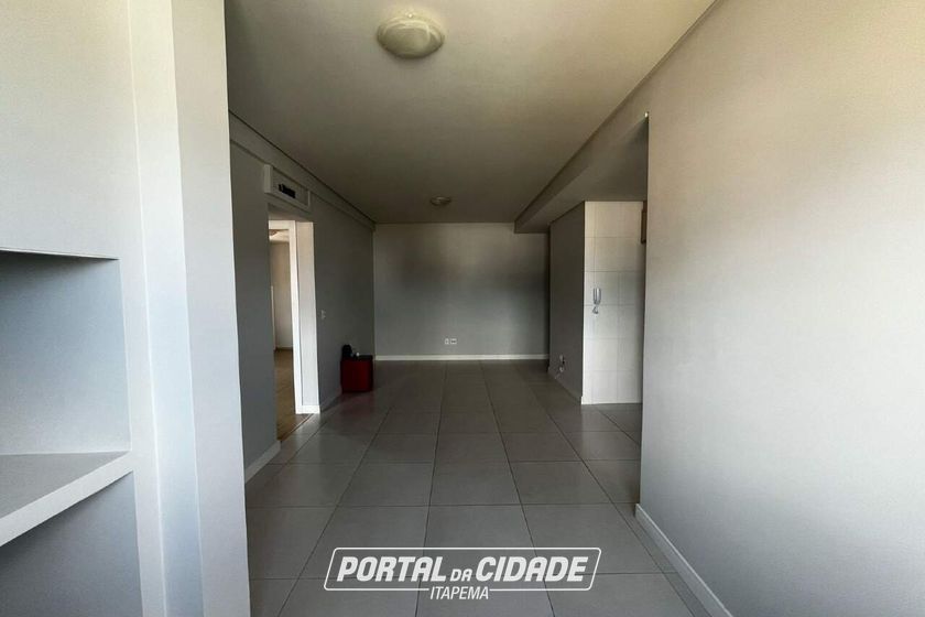 Apartamento para alugar - 68m&sup2; - Centro