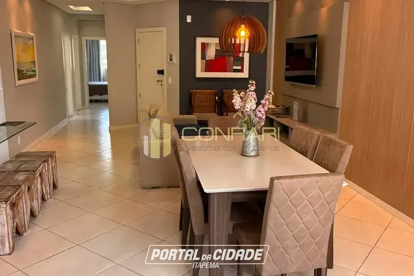 Apartamento &agrave; venda - 154m&sup2; - Meia Praia
