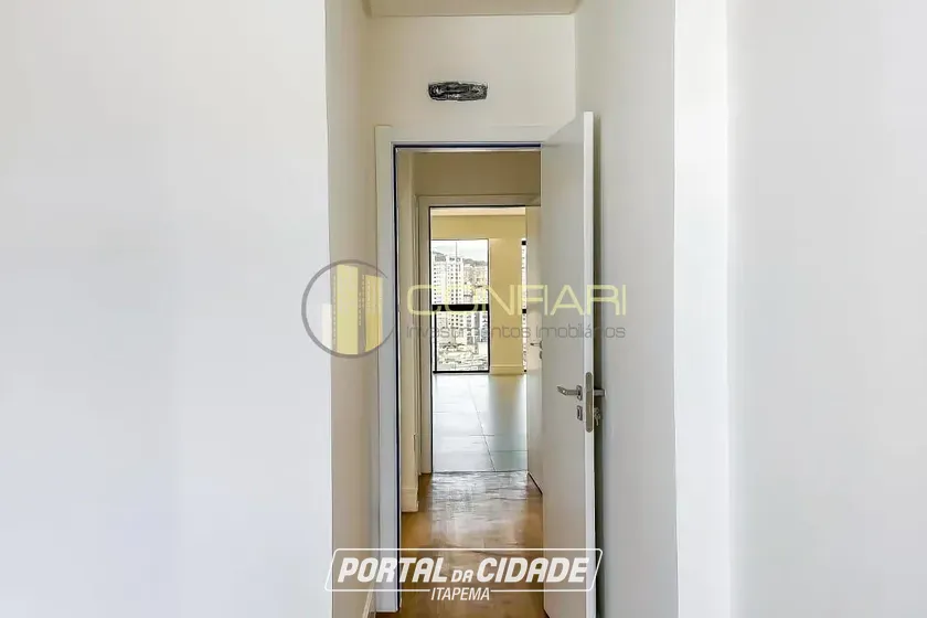Apartamento &agrave; venda - 115m&sup2; - meia praia