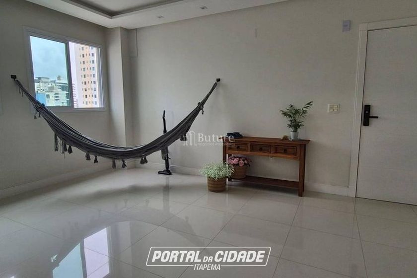 Apartamento &agrave; venda - Meia Praia