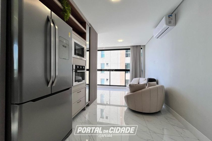 Apartamento &agrave; venda - 185m&sup2; - Meia Praia