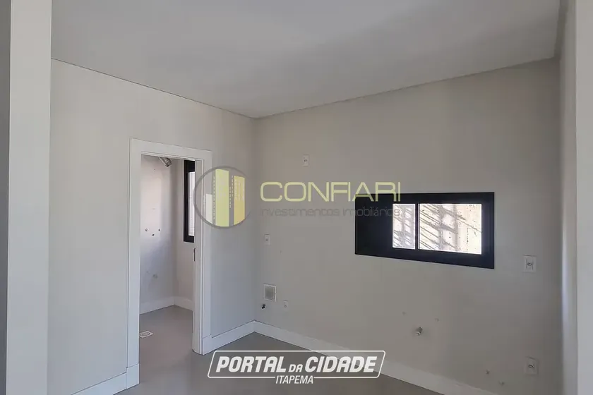 Apartamento &agrave; venda - 162m&sup2; - meia praia