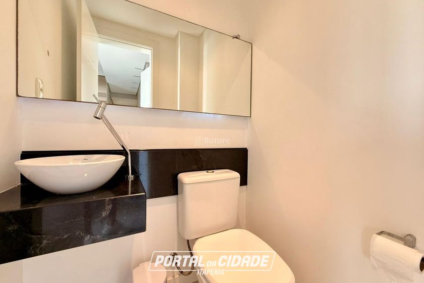 Apartamento &agrave; venda - 85m&sup2; - Meia Praia