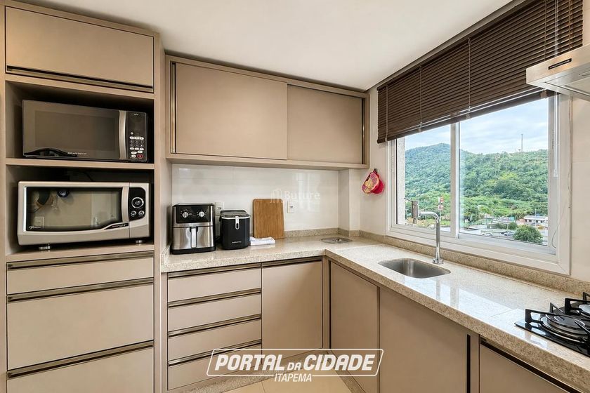 Apartamento &agrave; venda - 100m&sup2; - Centro