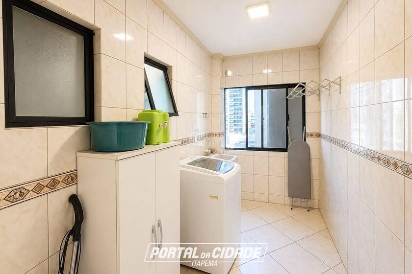 Apartamento &agrave; venda - Meia Praia