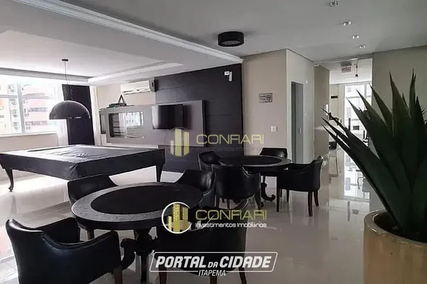 Apartamento &agrave; venda - 234m&sup2; - Meia Praia