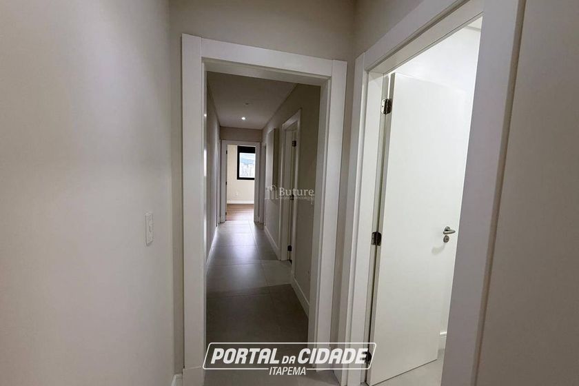 Apartamento &agrave; venda - Meia Praia